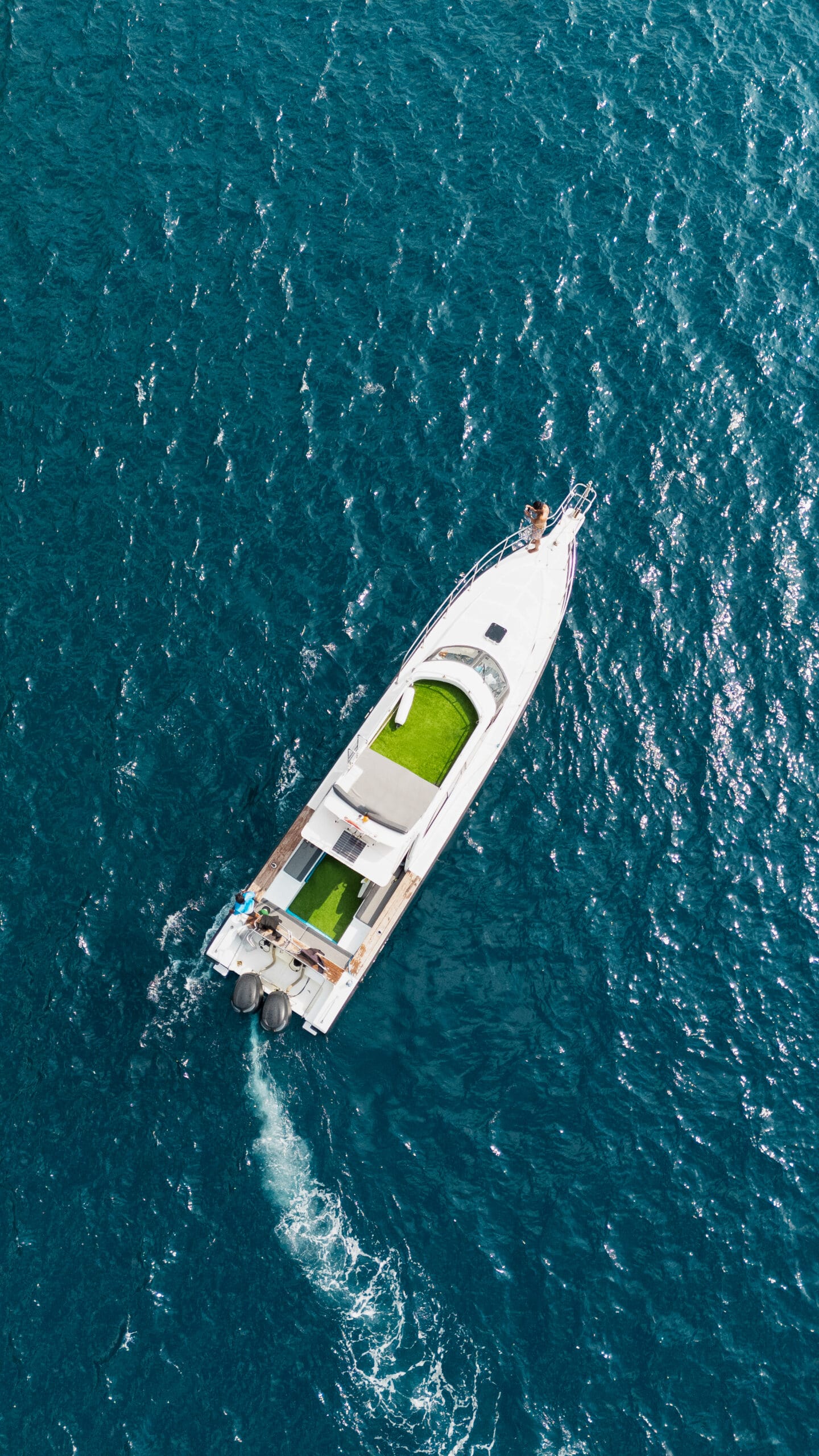 private-boat-nusa-penida-drone